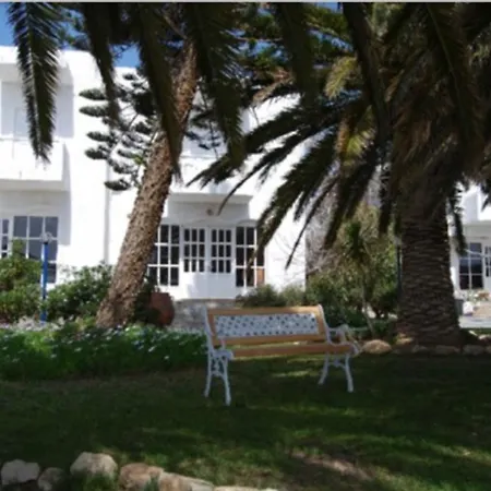 Palm Beach Sudkreta فندق 2*