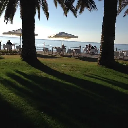 Palm Beach Sudkreta فندق 2*