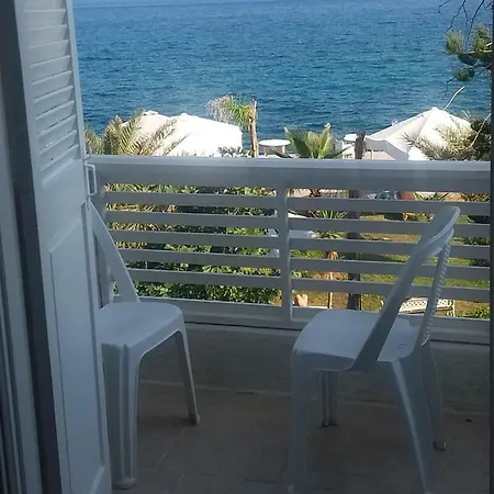 Palm Beach Sudkreta فندق إرابيترا